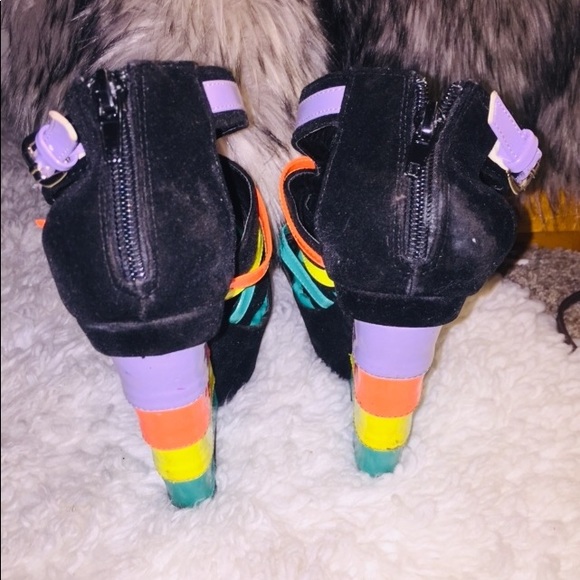 Wedges - Picture 4 of 8